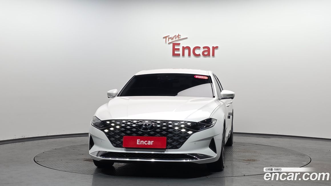 Hyundai Grandeur 2022