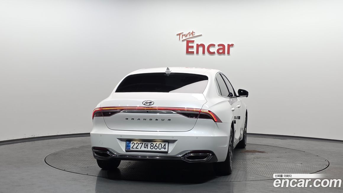 Hyundai Grandeur 2022