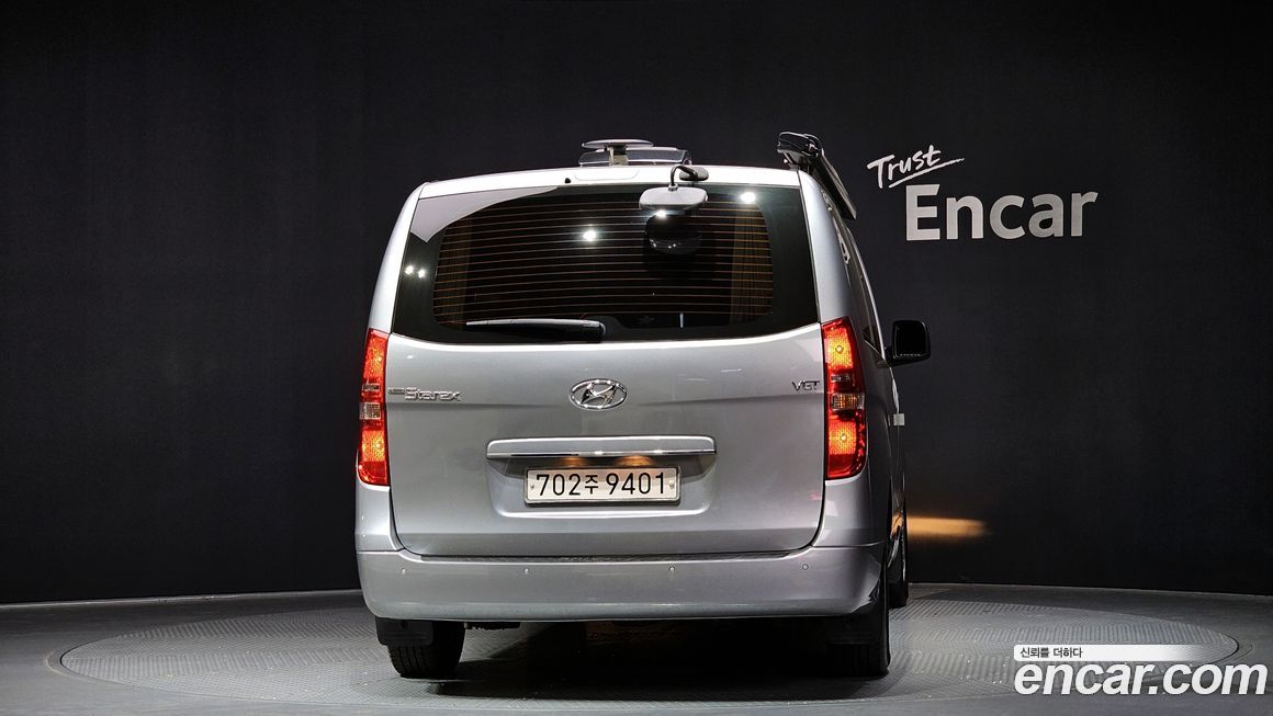 Hyundai Starex 2018