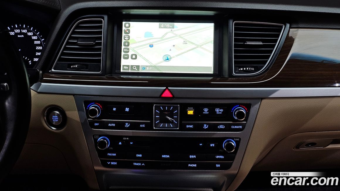 Genesis G80 2017