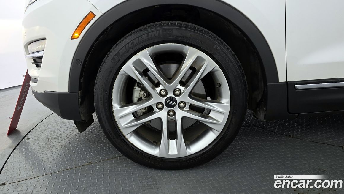Lincoln MKC 2015