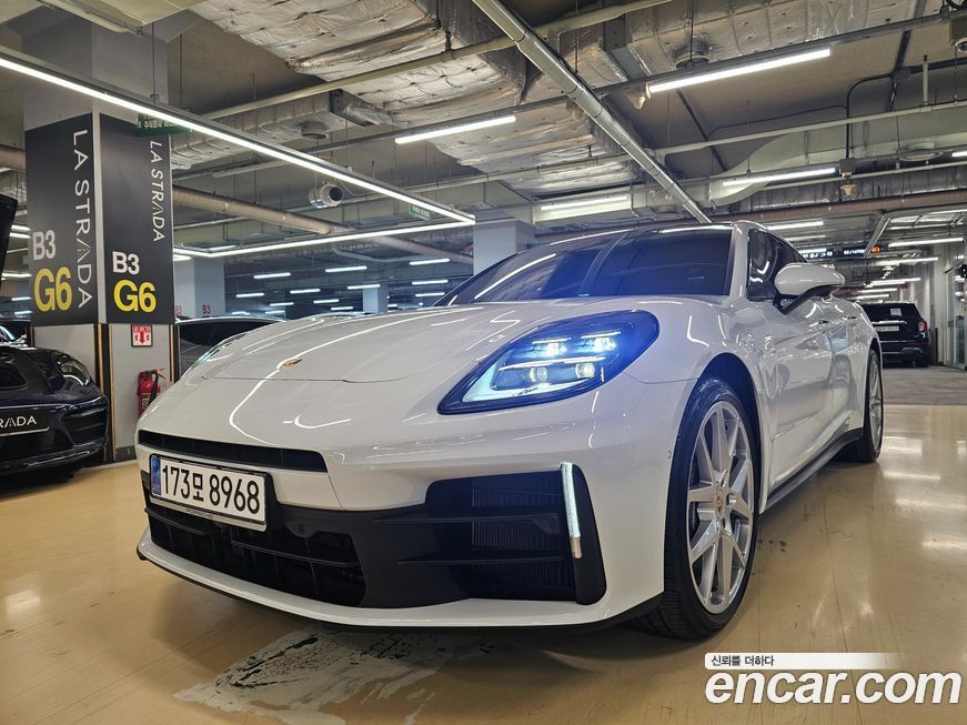 Porsche Panamera 2024