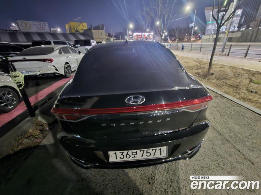 Hyundai Grandeur 2021