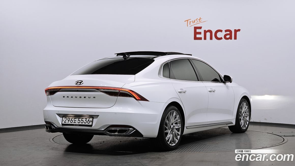 Hyundai Grandeur 2020