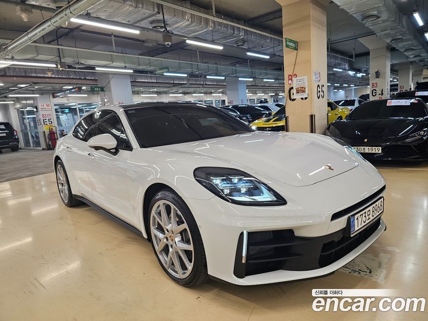 Porsche Panamera 2024