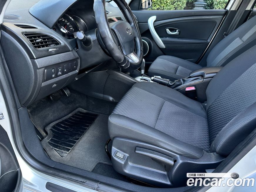 Renault-KoreaSamsung SM3 2010