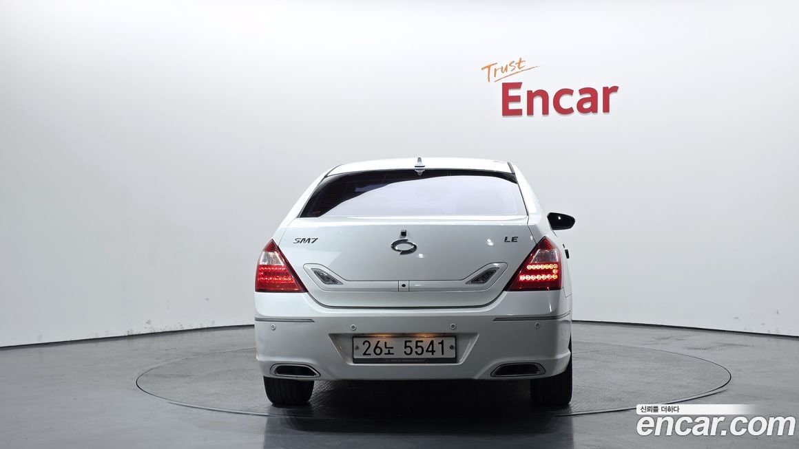 Renault-KoreaSamsung SM7 2011