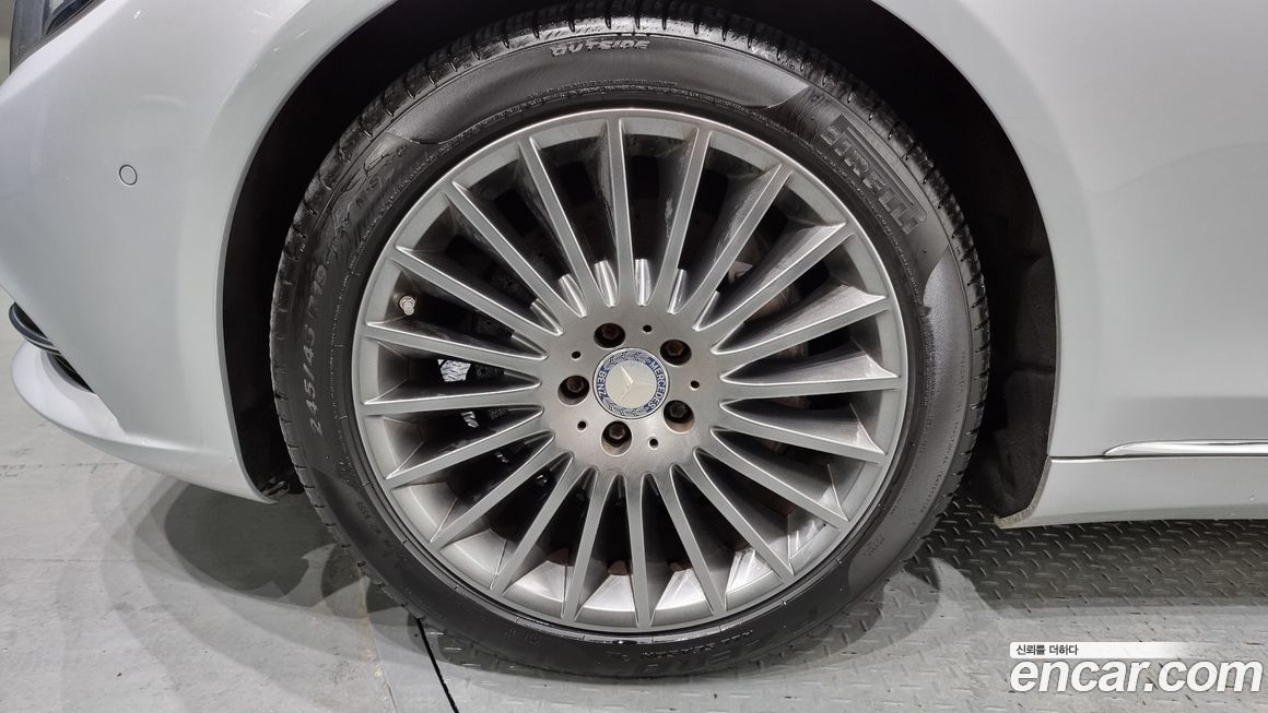 Mercedes-Benz S-Class 2015