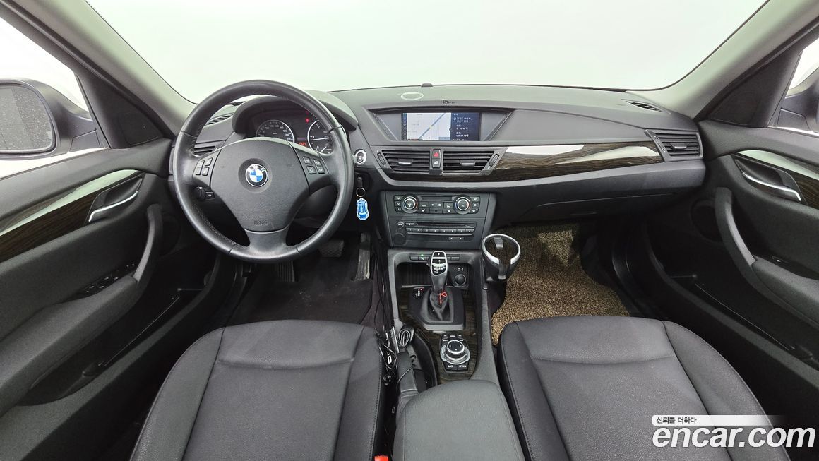 BMW X1 2011