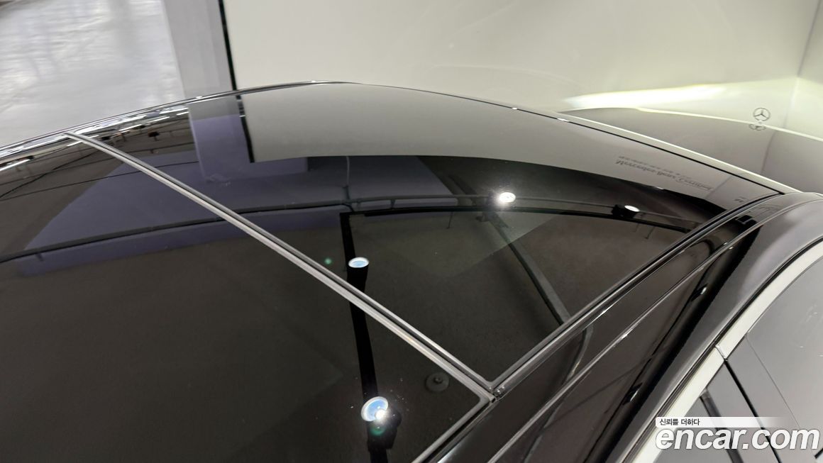 Mercedes-Benz S-Class 2023