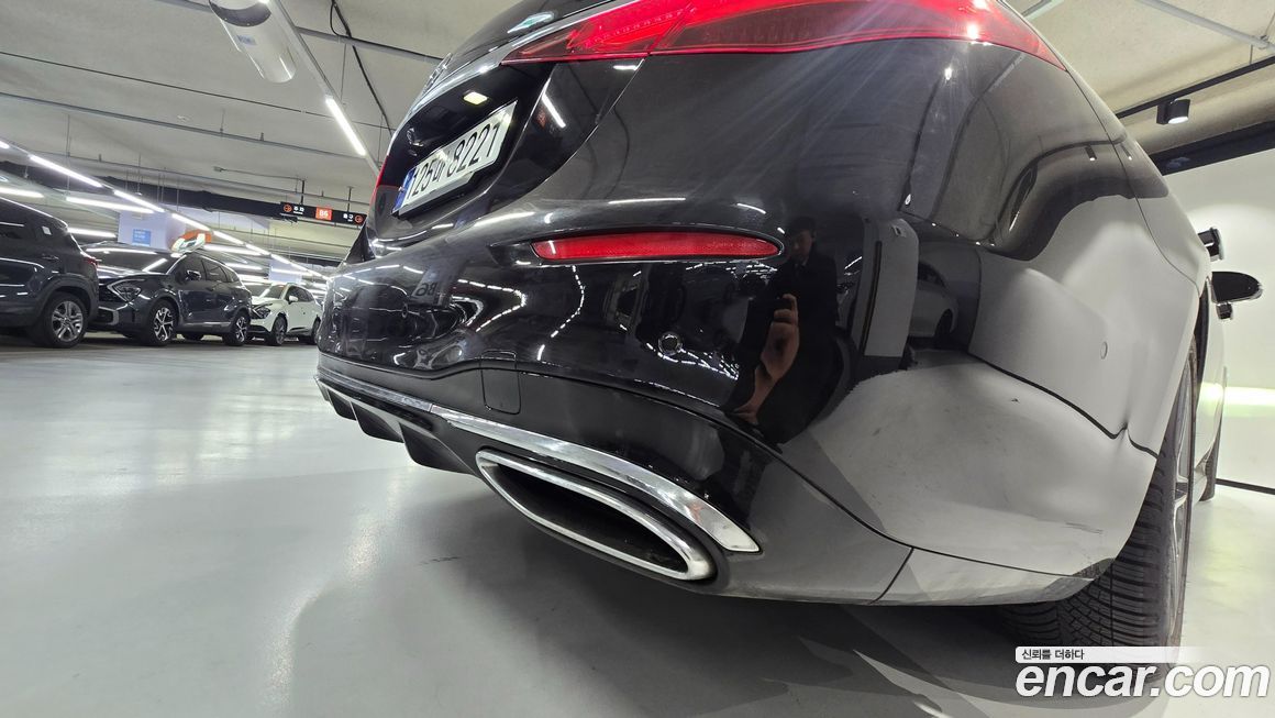 Mercedes-Benz S-Class 2023