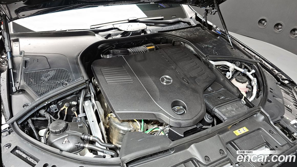 Mercedes-Benz S-Class 2026