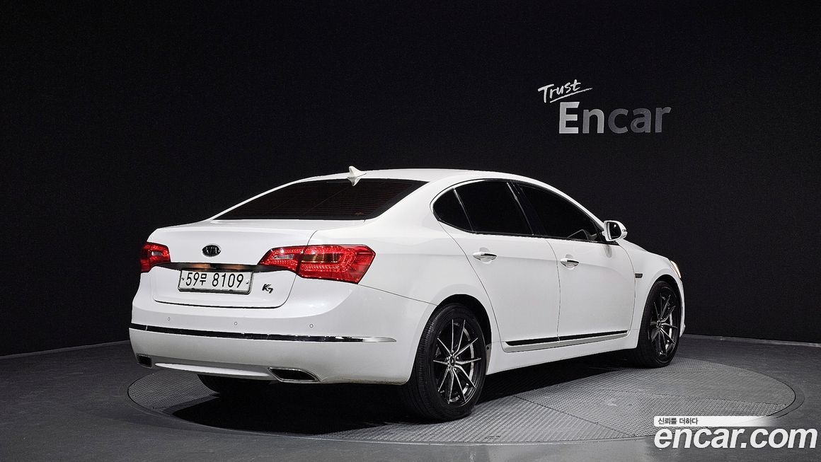 Kia K7 2011