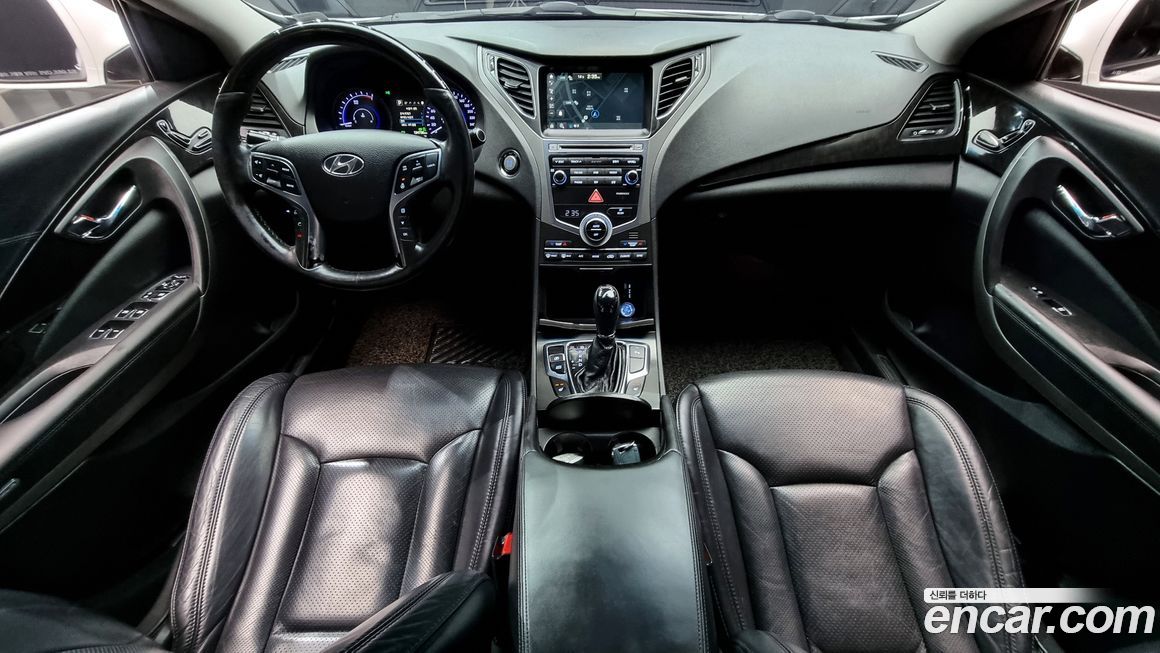 Hyundai Grandeur 2016