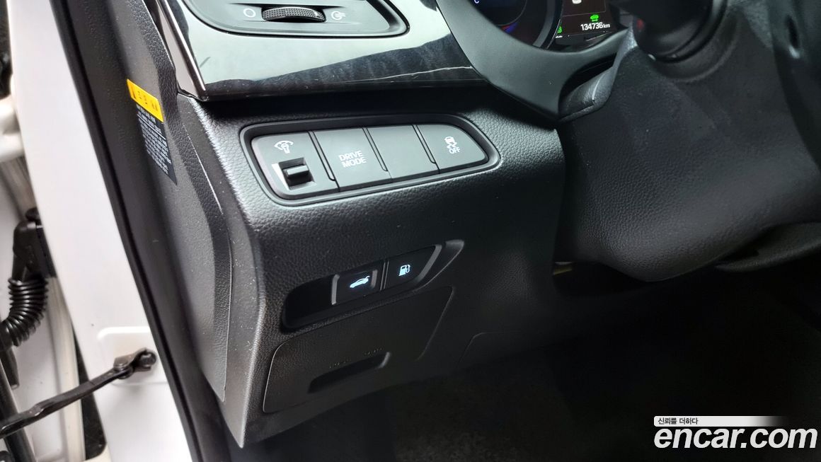Hyundai Grandeur 2016