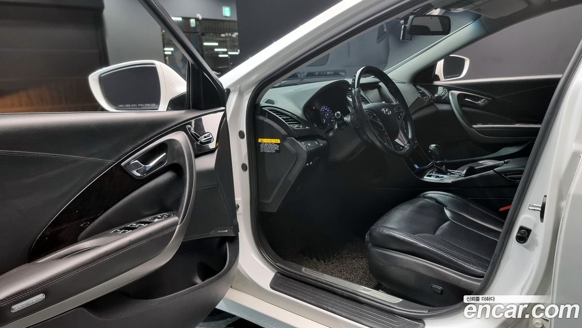 Hyundai Grandeur 2016