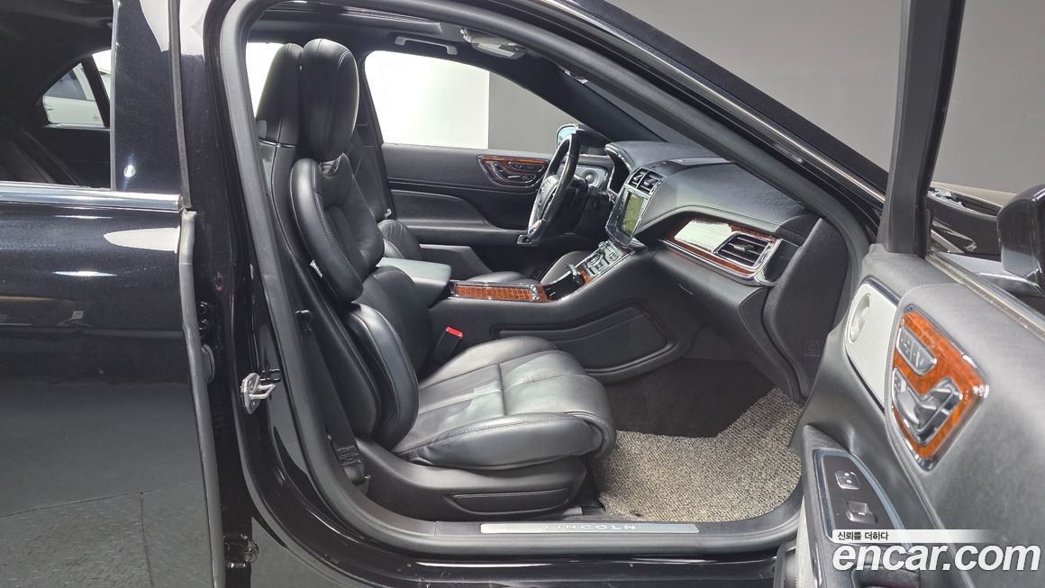 Lincoln Continental 2017