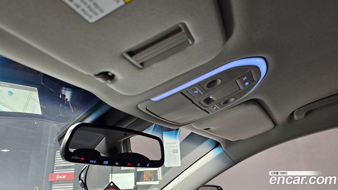 Hyundai Genesis 2016