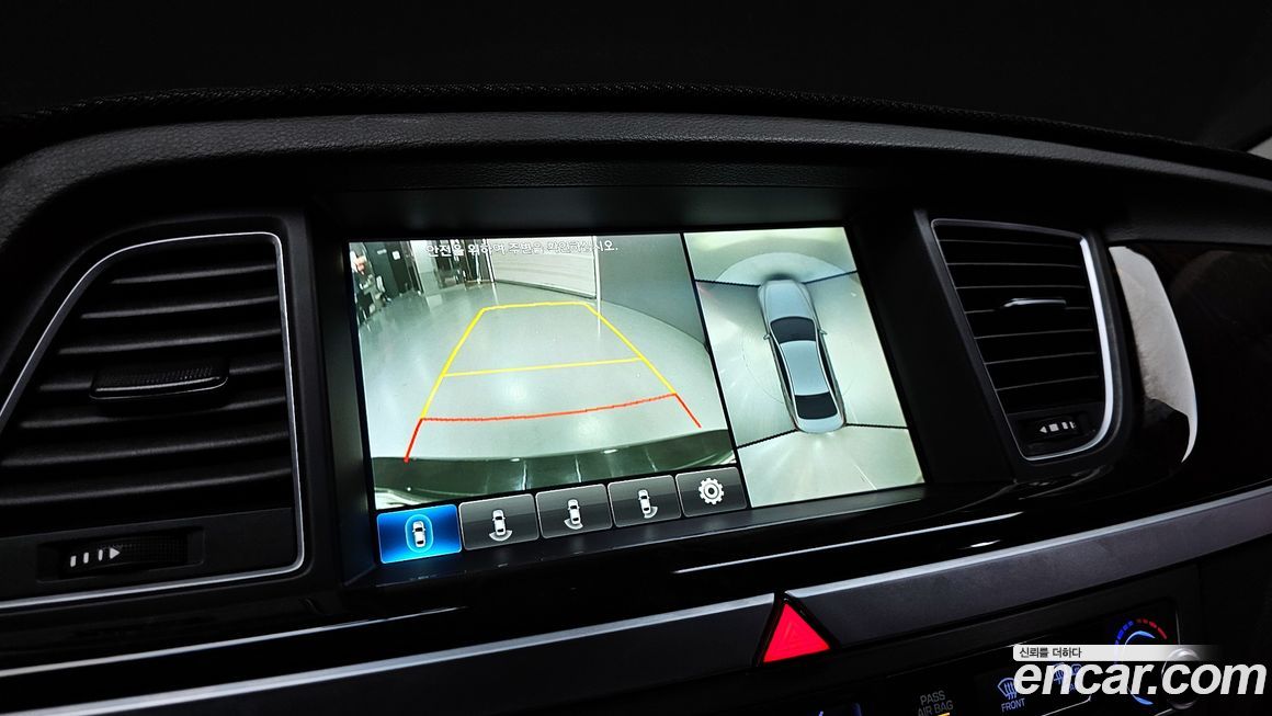 Hyundai Genesis 2016