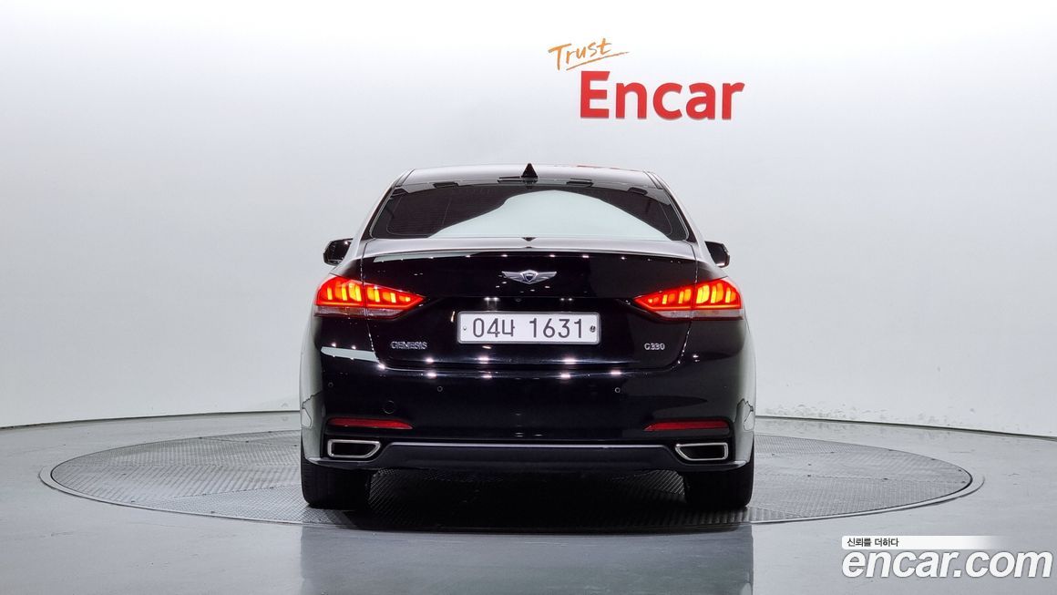 Hyundai Genesis 2016