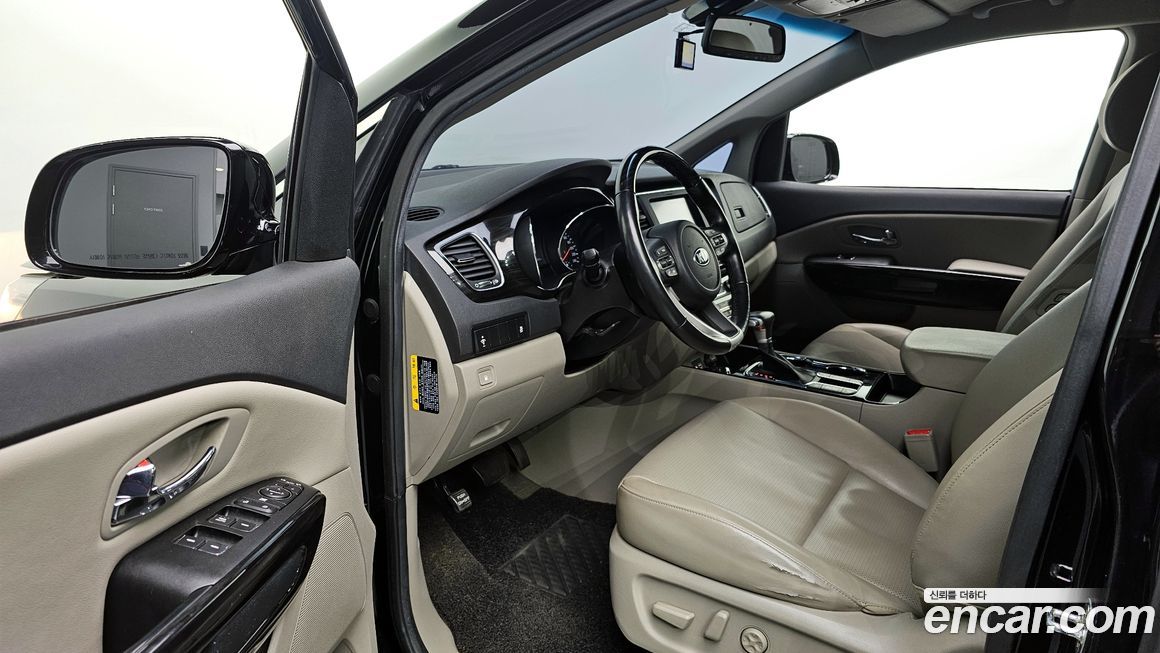 Kia Canival 2019