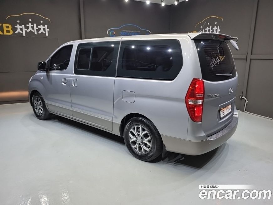 Hyundai Starex 2017