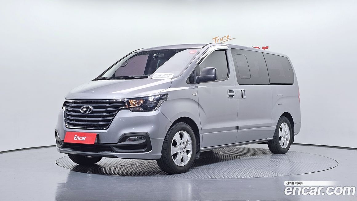 Hyundai Starex 2019