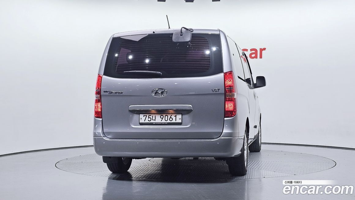 Hyundai Starex 2019
