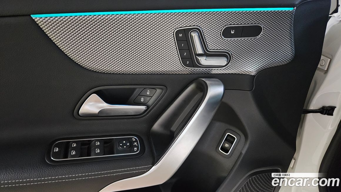 Mercedes-Benz A-Class 2021