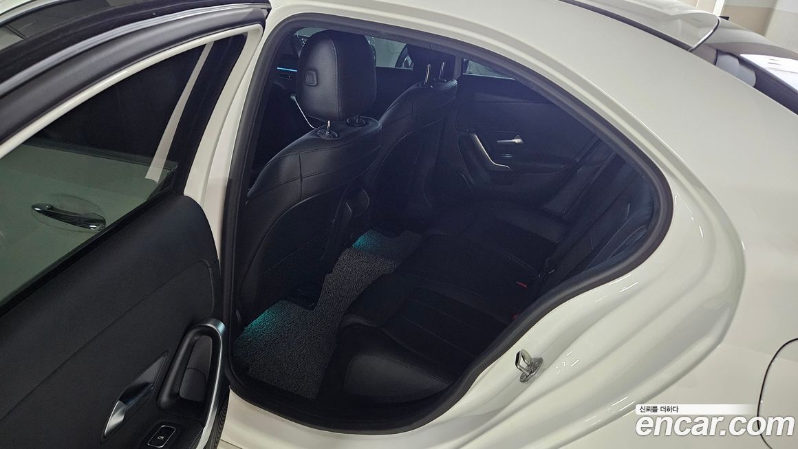 Mercedes-Benz A-Class 2021