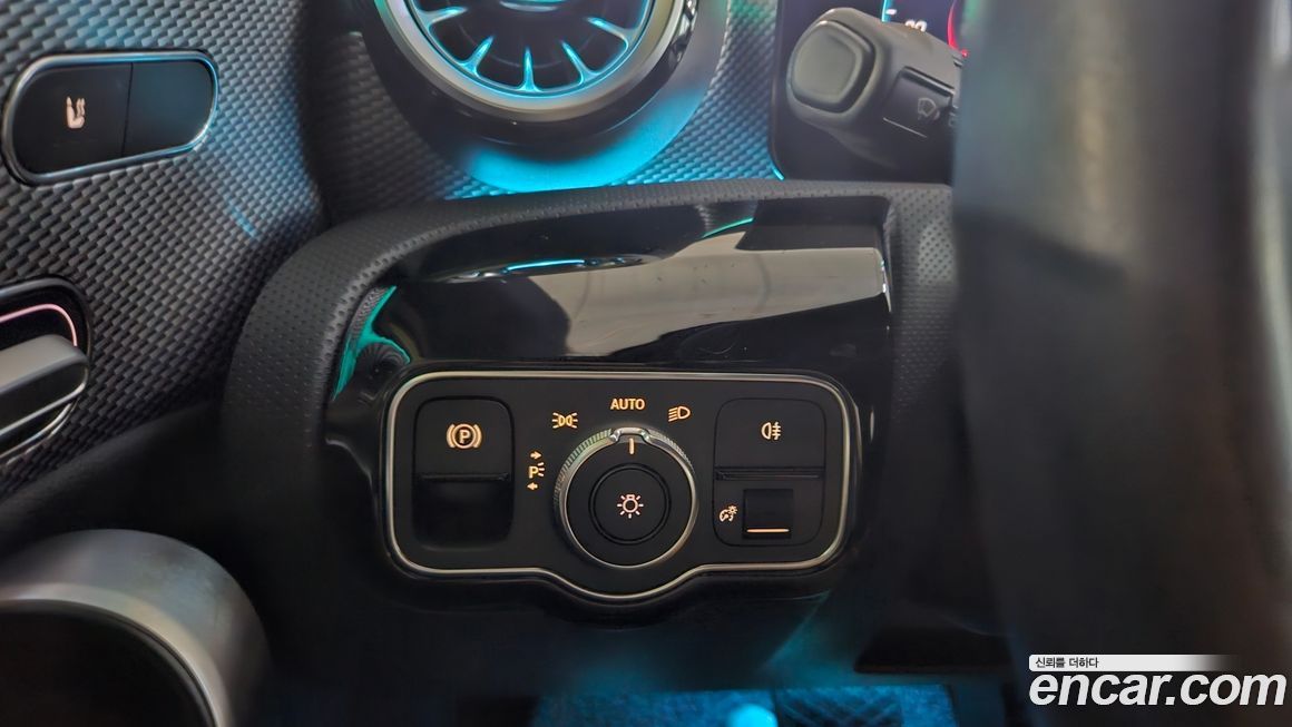 Mercedes-Benz A-Class 2021