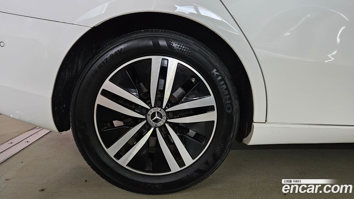 Mercedes-Benz A-Class 2021