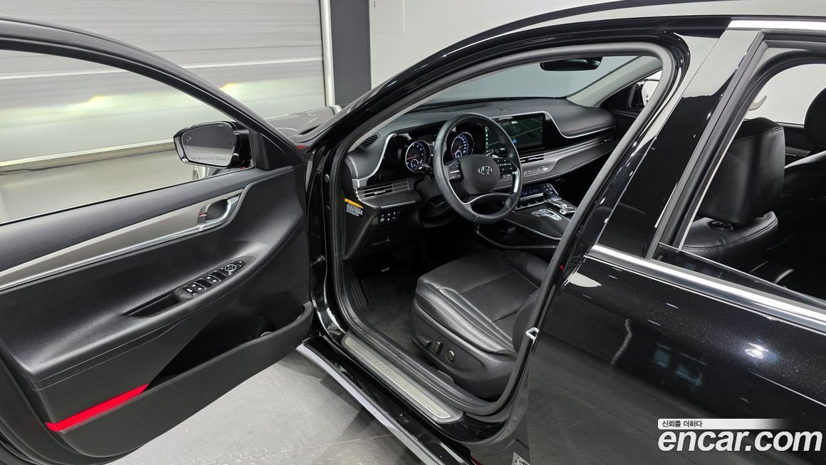 Hyundai Grandeur 2020