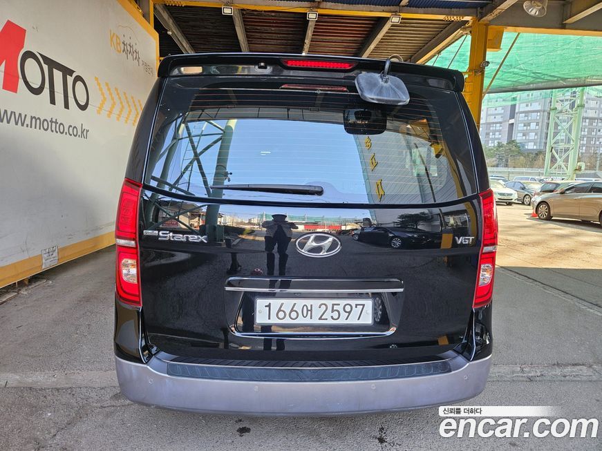 Hyundai Starex 2019