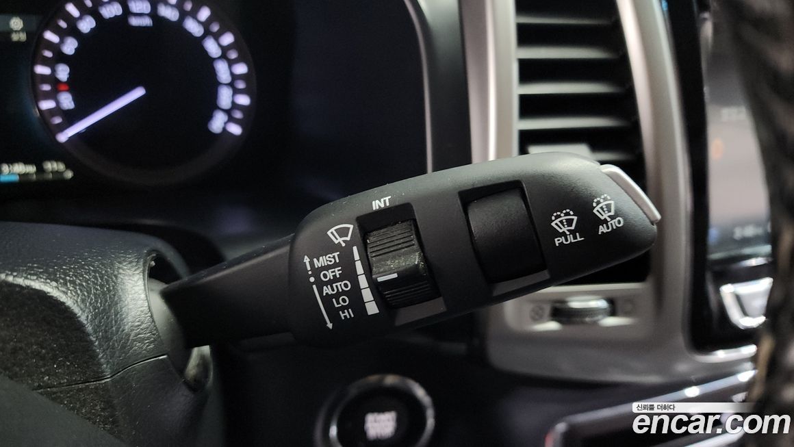 KG_Mobility_Ssangyong Rexton 2019