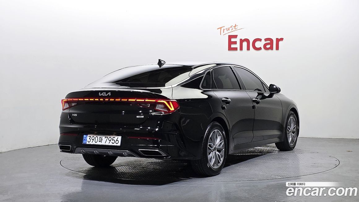Kia K5 2023
