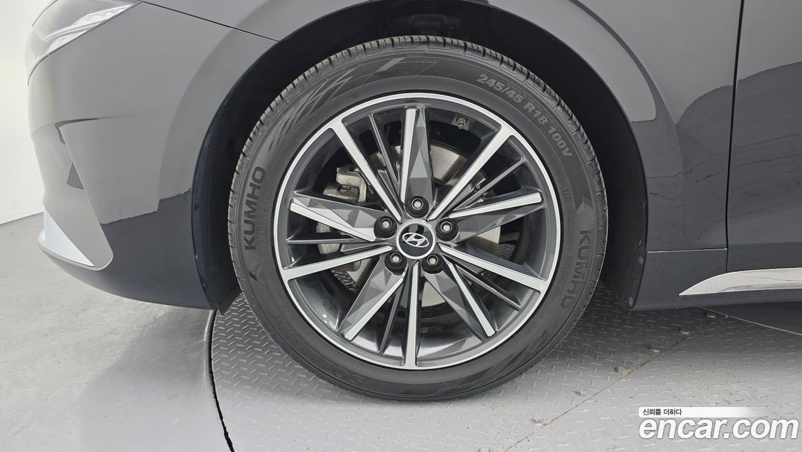 Hyundai Grandeur 2022