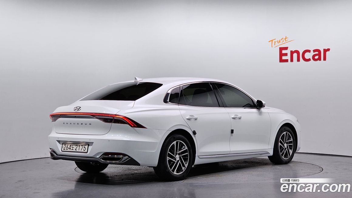 Hyundai Grandeur 2021