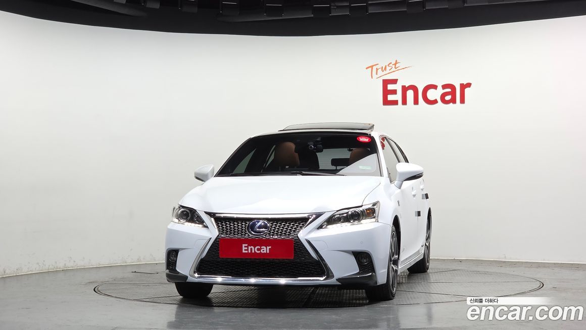 Lexus CT200h 2016