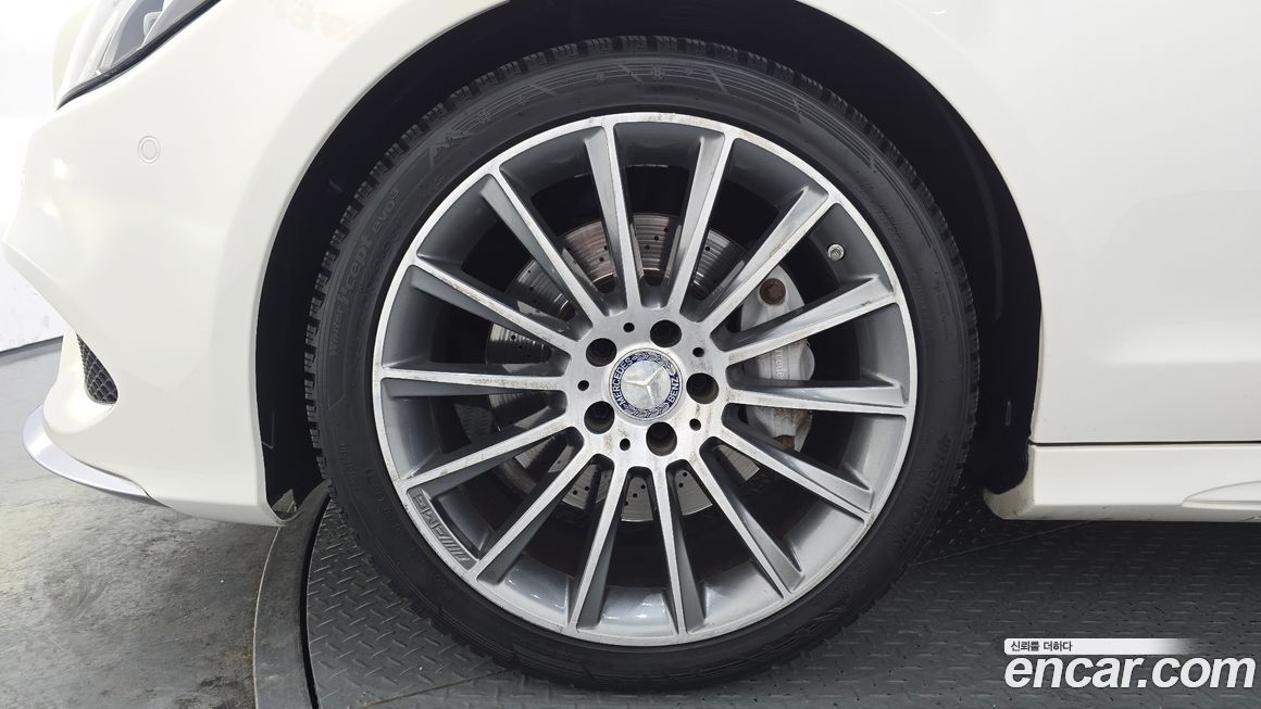 Mercedes-Benz CLS-Class 2015