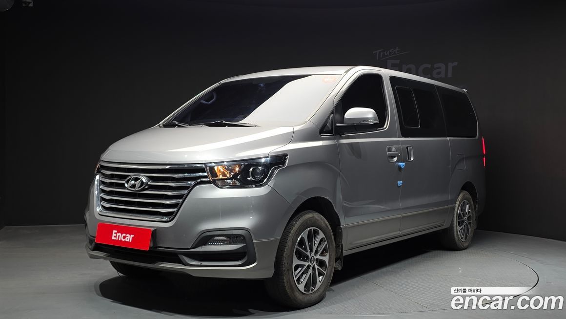 Hyundai Starex 2019