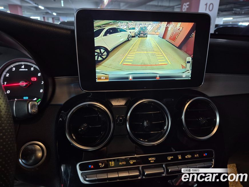 Mercedes-Benz GLC-Class 2019