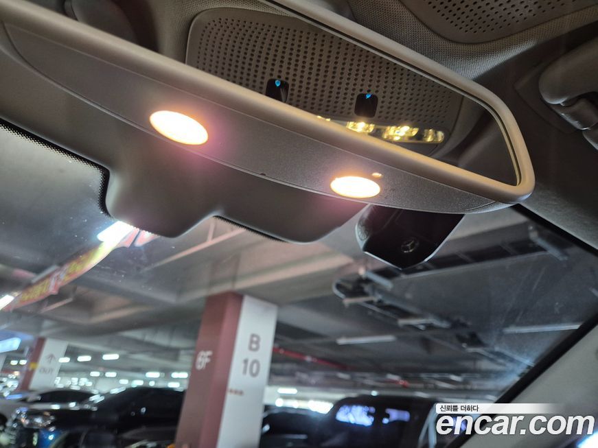 Mercedes-Benz GLC-Class 2019