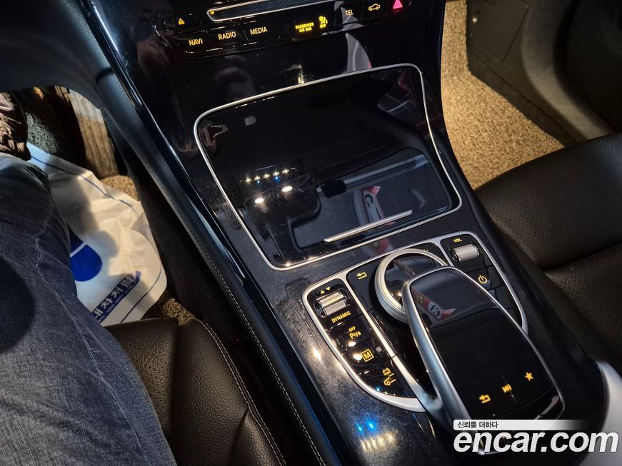 Mercedes-Benz GLC-Class 2019