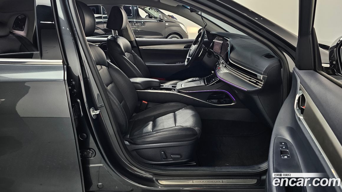 Hyundai Grandeur 2020