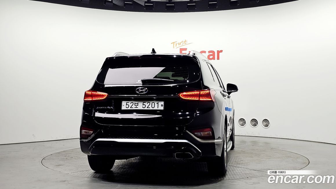 Hyundai Santafe 2020