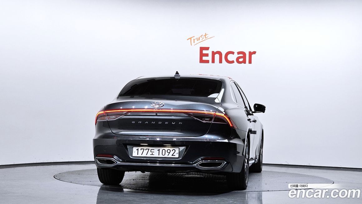 Hyundai Grandeur 2020