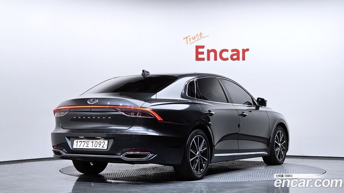 Hyundai Grandeur 2020