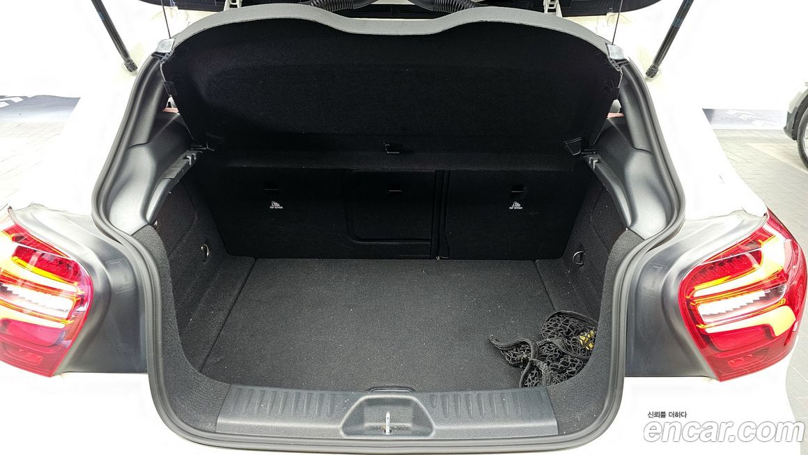 Mercedes-Benz A-Class 2018