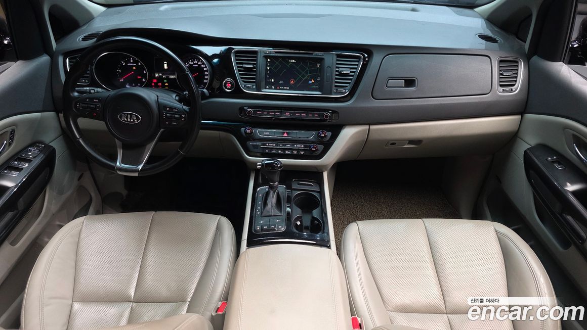 Kia Canival 2016